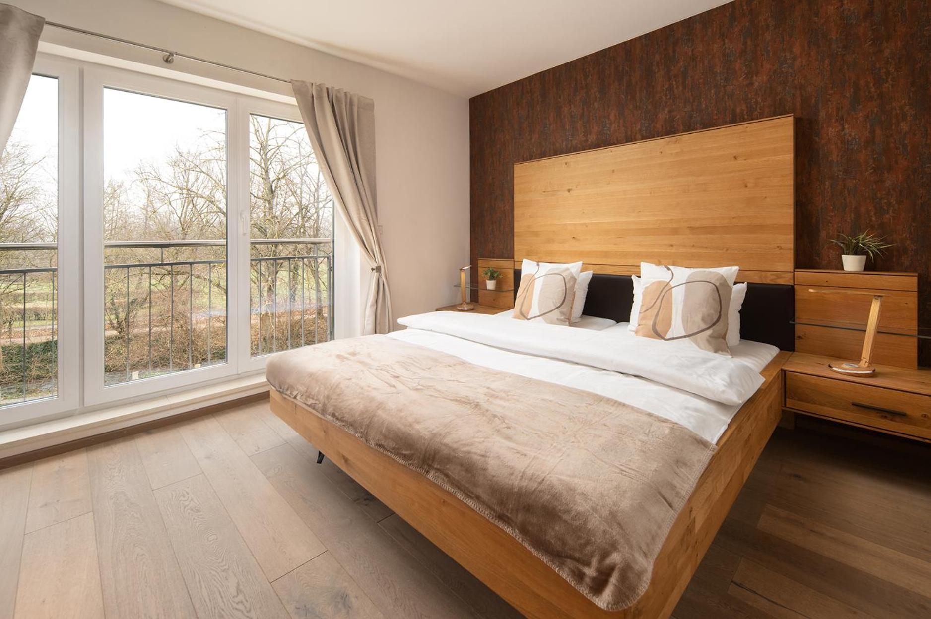 Hotel Vier Jahreszeiten Therme & Kliniken Bad Krozingen Naehe Freiburg & Schwarzwald Ideal Fuer Wellness Kur & Business Ausfluege 24H Check In- Wlan & Parken Gratis ภายนอก รูปภาพ
