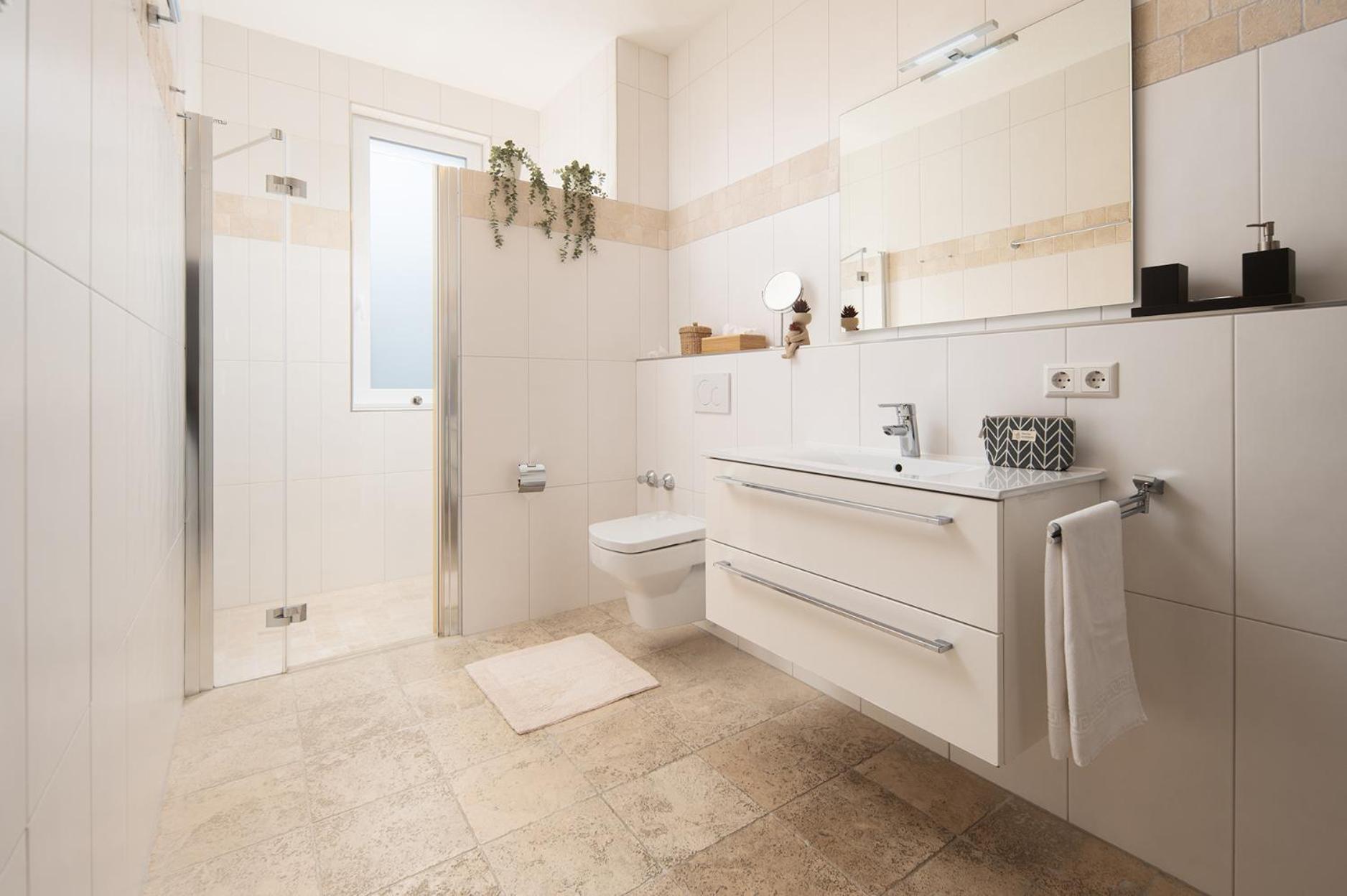 Hotel Vier Jahreszeiten Therme & Kliniken Bad Krozingen Naehe Freiburg & Schwarzwald Ideal Fuer Wellness Kur & Business Ausfluege 24H Check In- Wlan & Parken Gratis ภายนอก รูปภาพ